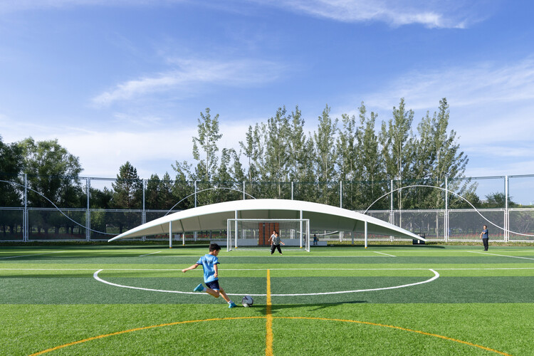 近400名爱好者齐聚，2025“翎跃山海”羽毛球巡回赛广州站落幕